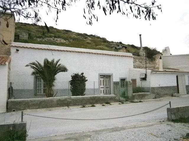 v1460 Benamaurel, Granada