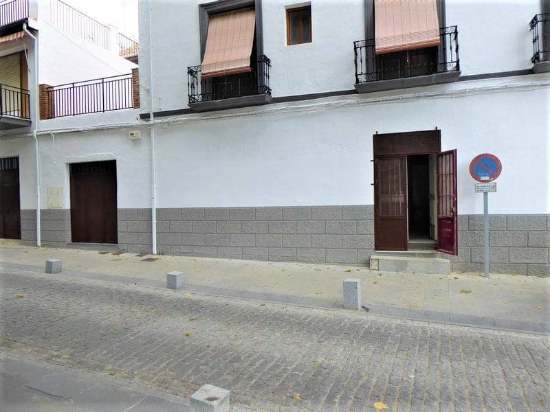 v2883 Baza, Granada