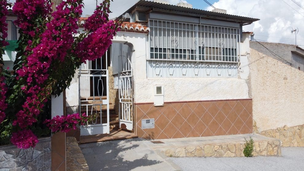 v3121 Baza, Granada